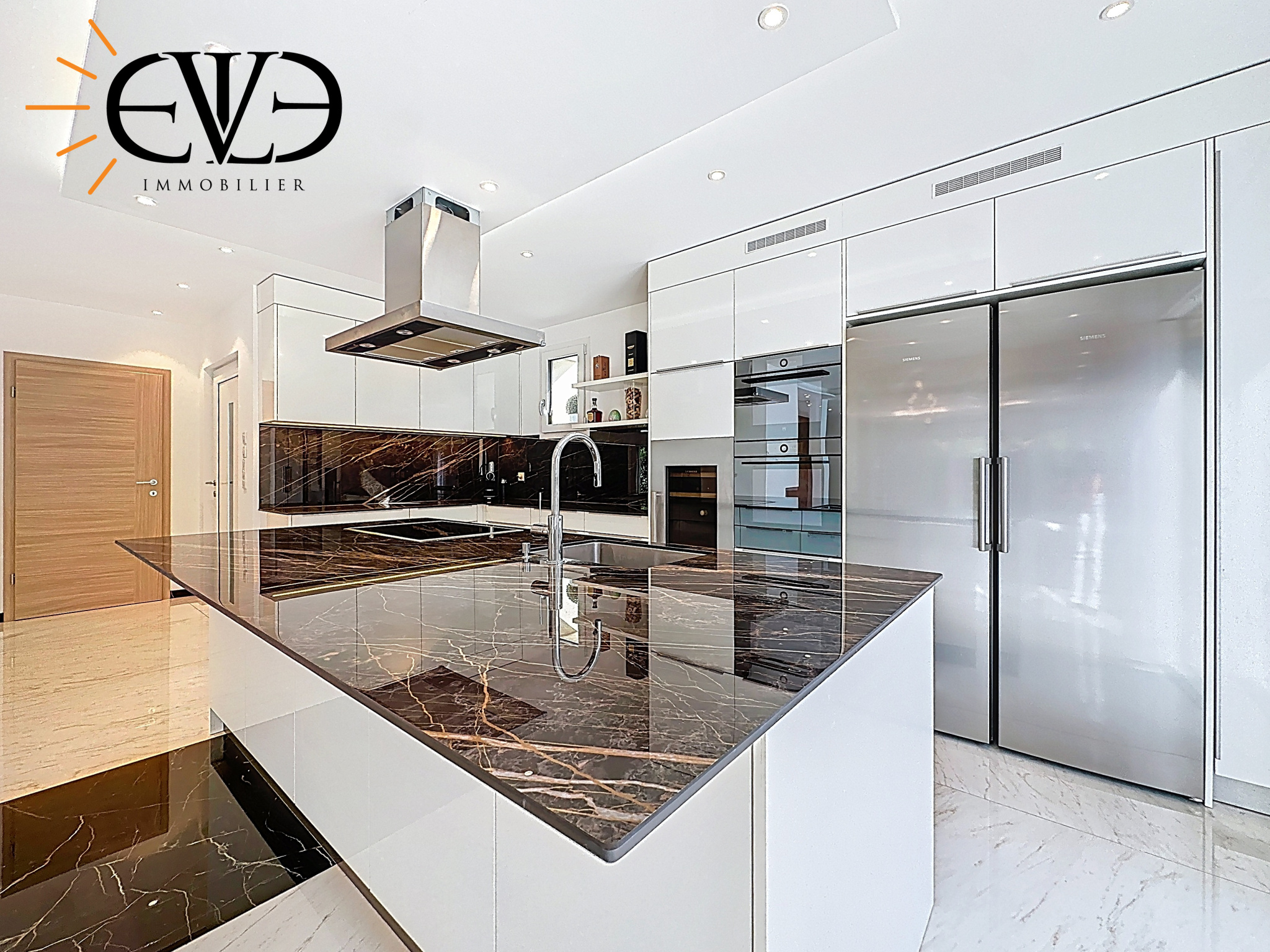 À Vendre : &lsquo;L’Excellence&rsquo;   Maison familiale moderne et spacieuse à proximité immédiate de la frontière