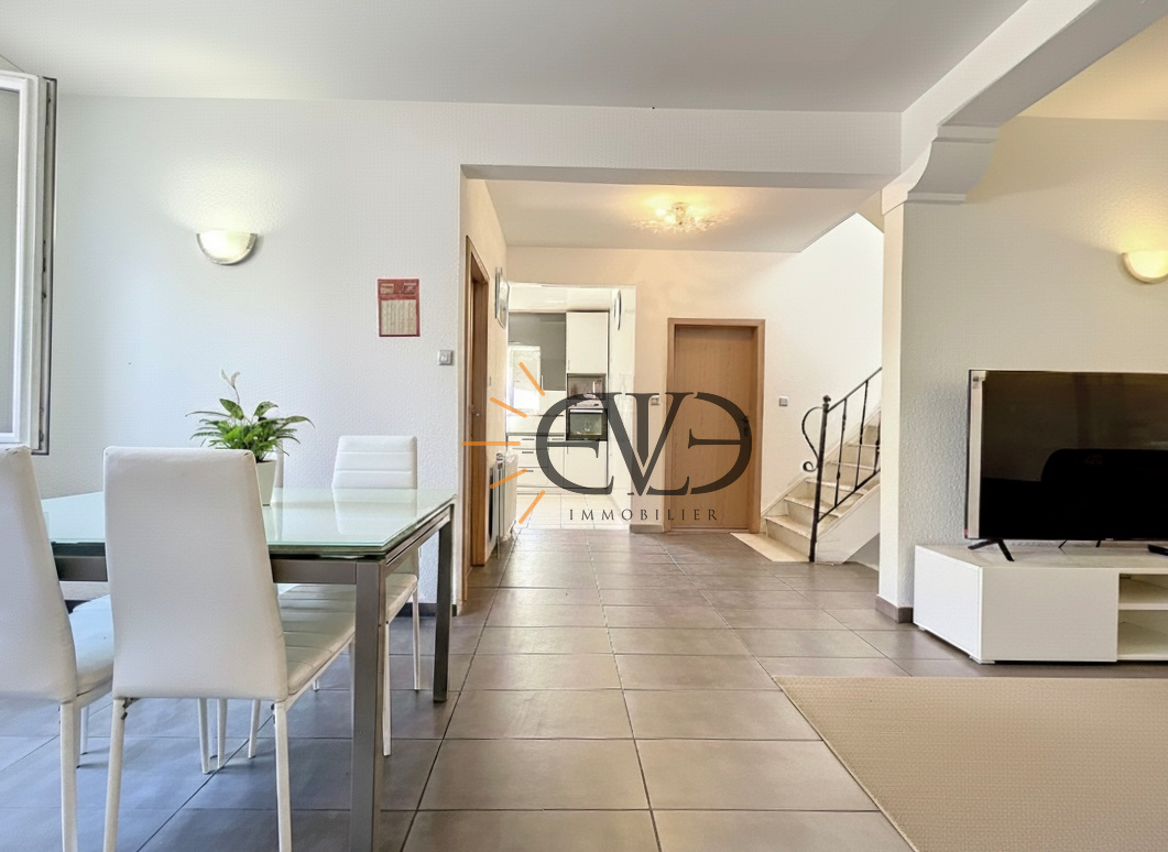 À Vendre  Maison de 6 pièces avec jardin avec un fort potentiel à Ambilly « La Prometteuse »