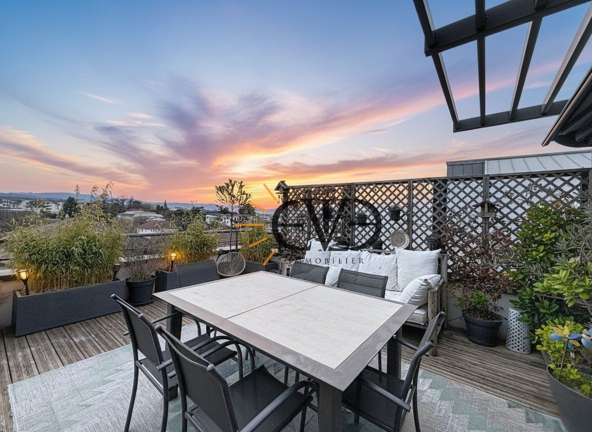 À Vendre   « L’Exceptionnel »   Appartement T5 en attique de standing avec terrasses panoramiques à Saint-Juli