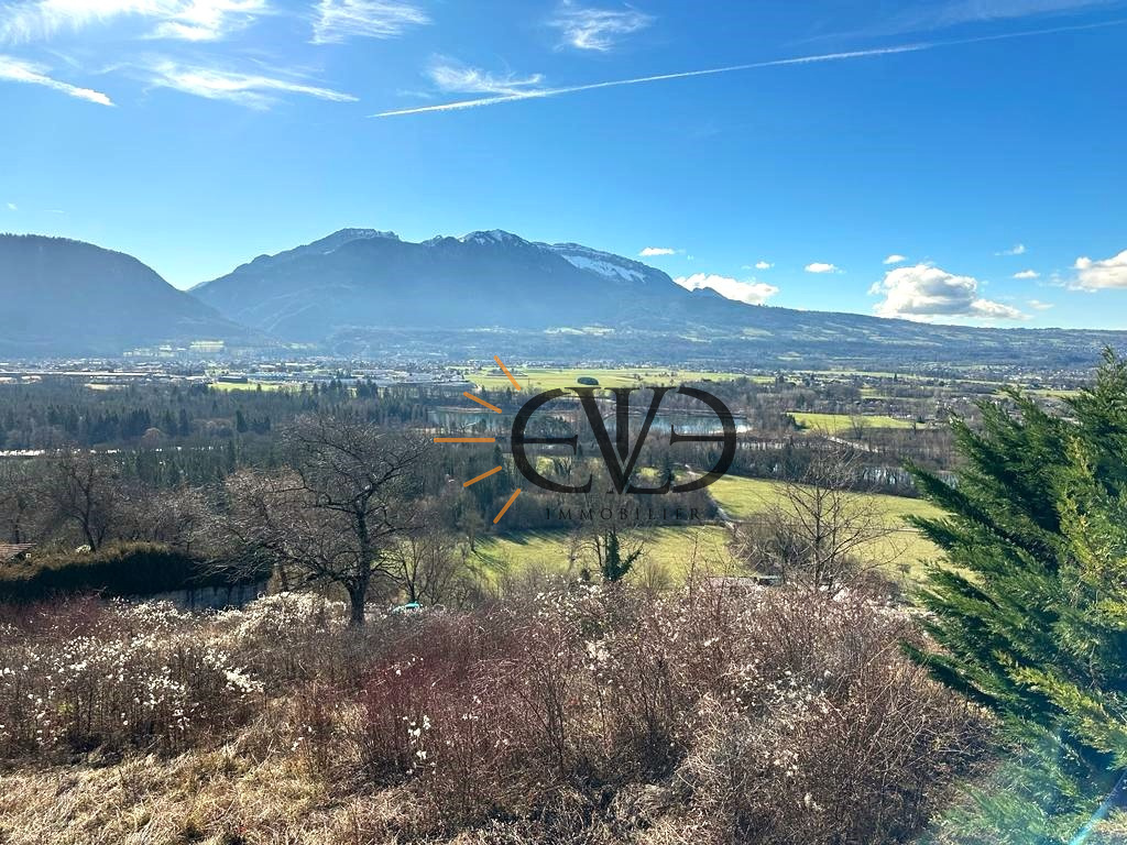 À VENDRE   « Le Panorama »  T4 neuf de 88,89 m2   Rez-de-jardin   335,51 m2 de jardin privatif
